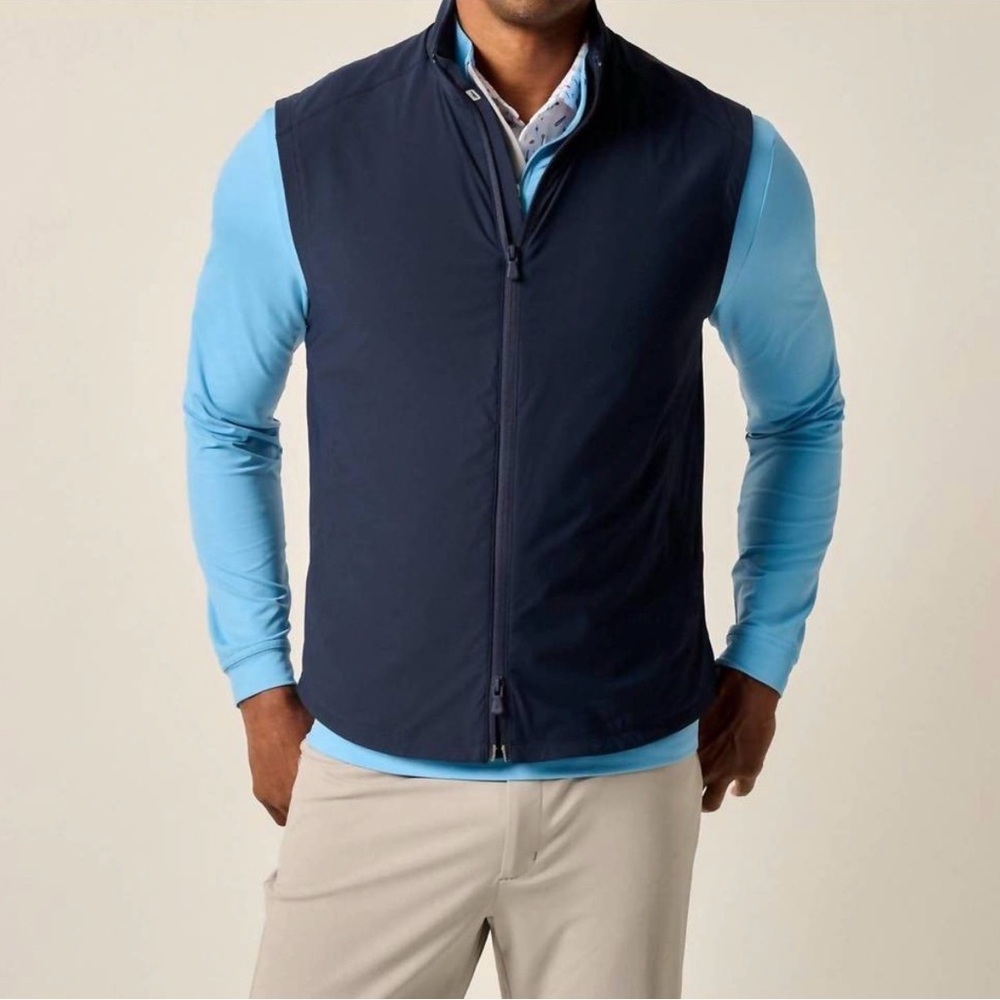 JOHNNIE-O zimmer featherweight performance vest in navy - Picture 6 of 9